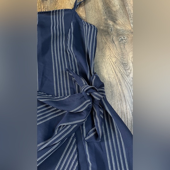 Derek Heart Mock Wrap Sleeveless Dress, Size Medium, Navy Blue and White - Picture 3 of 10